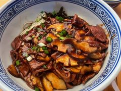 蛤蜊猪肝面-沪西老弄堂面馆(定西路店)