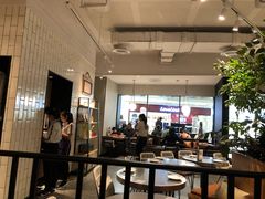 大堂-必胜客(百联又一城店)