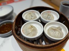 黑松露鲜肉小笼-馋三尺蟹粉小笼(人民广场店)