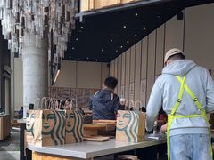 -星巴克臻选(湖滨道店)