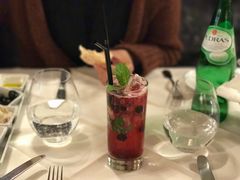 -Majestic Café