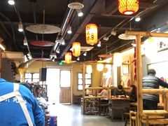 大堂-锅来乐地锅鸡(安亭店)