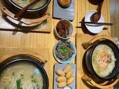 -勺子米线·云南传统小吃市集(四方街店)