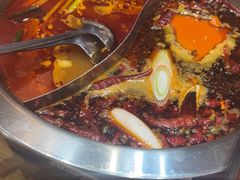 -黔哆哆地摊酸汤火锅(清湖店)