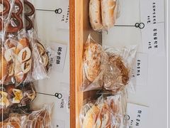 -雀食面包店(钟楼店)