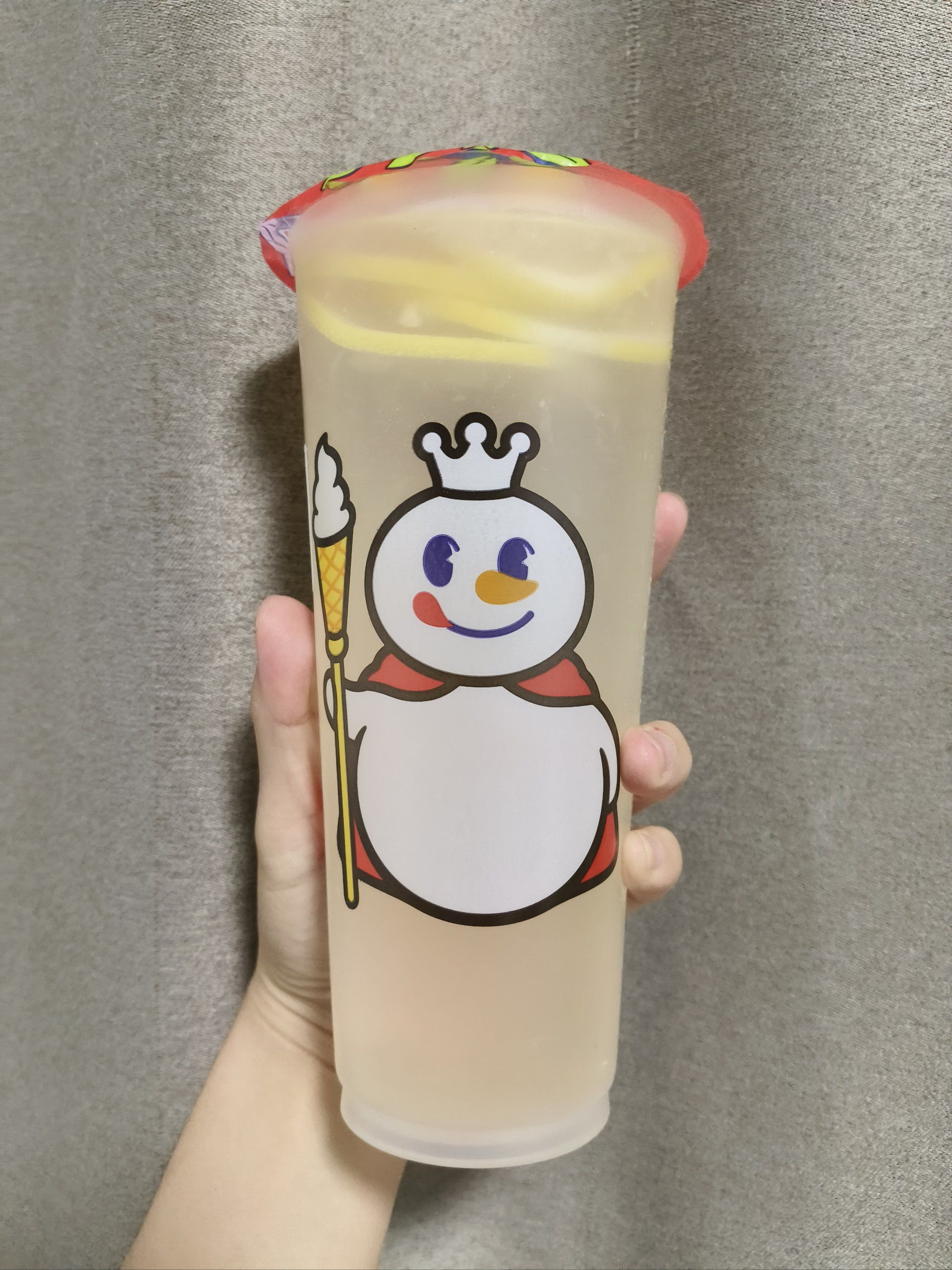 0元玩转这座城蜜雪冰城柠檬水一如既往的