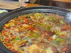-小饕荟雅安贡椒鱼鲜馆(广福桥店)