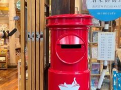 -猫的天空之城概念书店(杭州南宋御街店)