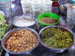 -正宁路小吃夜市