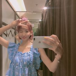 -BULB STUDIO 巴柏明星发型工作室