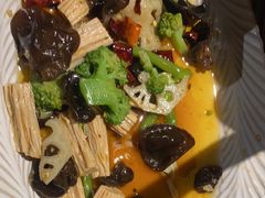 -耶里夏丽·丝路新疆菜·清真食品(徐汇南丹东路臻选店)