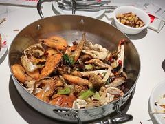 -七欣天香辣蟹火锅(闵行浦江欢乐颂店)
