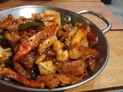 鱿鱼炒五花肉-富乐满韩国正宗炸鸡韩国料理(虹泉路店)