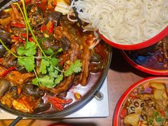 -老闵田螺馆·南昌市井菜·特色小吃(总店)