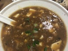 东阳沃豆腐-咬不得高祖生煎·简餐(高银街店)