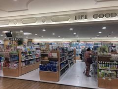 -金鹰超市(国际购物中心新街口店)