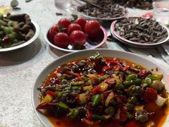 -海盗船. 龙虾烧烤. 酒馆