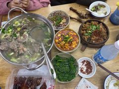 -谢老五跷脚牛肉·非遗传承店
