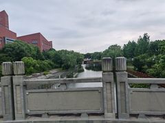 -上海德威外籍人员子女学校(浦西校区)