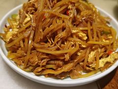 酸辣笋衣土豆丝-小吊梨汤·北京菜·烤鸭(华润万象城店)