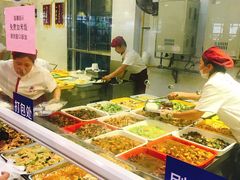 自助取餐区-晓庄学院-食堂