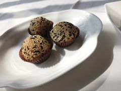 芝麻流沙球-上海小南国(世博源店)