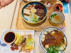 -远大美食广场(远大购物中心店)