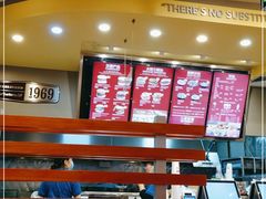 -The Habit Burger Grill 哈比特汉堡(爱琴海店)