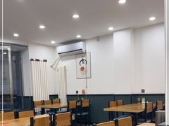 大堂-新健小吃(承德街店)