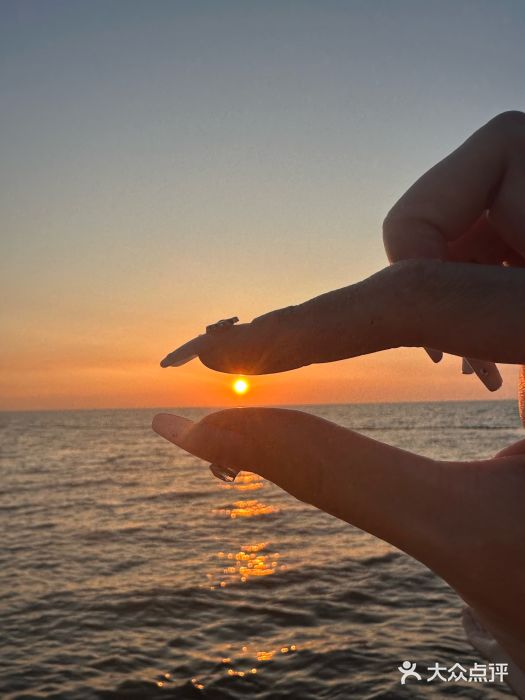 北戴河碧螺塔海上酒吧公园图片