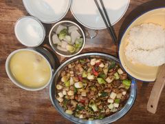 -佬缸炮江湖川菜(玉林店)