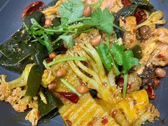 -小山城麻辣香锅(新邻生活广场店)