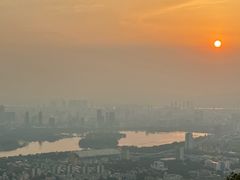 -紫金山山顶公园