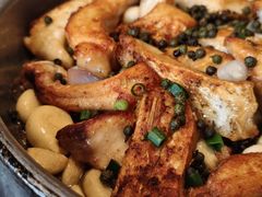 -年辉渔村·非遗传承餐厅(新丰江店)