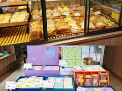 面包甜点陈列柜-顶东面包花园·生日蛋糕(世博店)