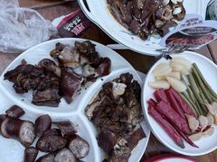 -老鼎万春卤菜(五代传承创始老店)