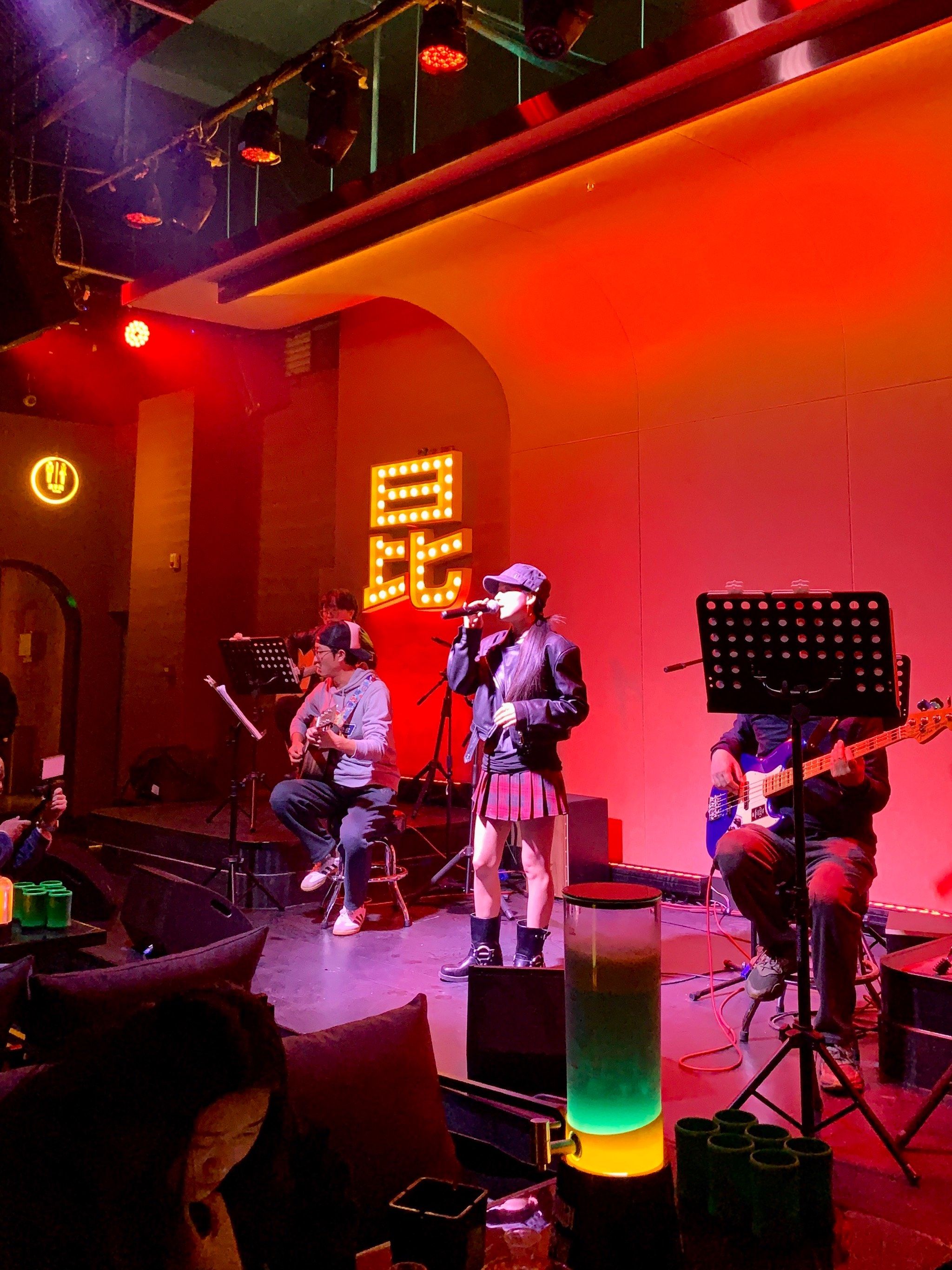 丽江酒吧的风也吹到了昆明北市区🍻🎵