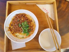 -万县面馆(高笋塘店)