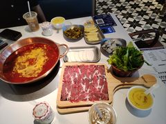-牛阿姐云南火锅&过桥米线(文艺路店)