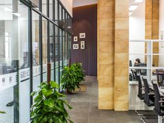 -宝捷星宝马·奔驰·保时捷专修·特斯拉钣喷中心(宝安店)