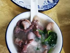 -标记美食新鲜猪杂(兴南大道店)