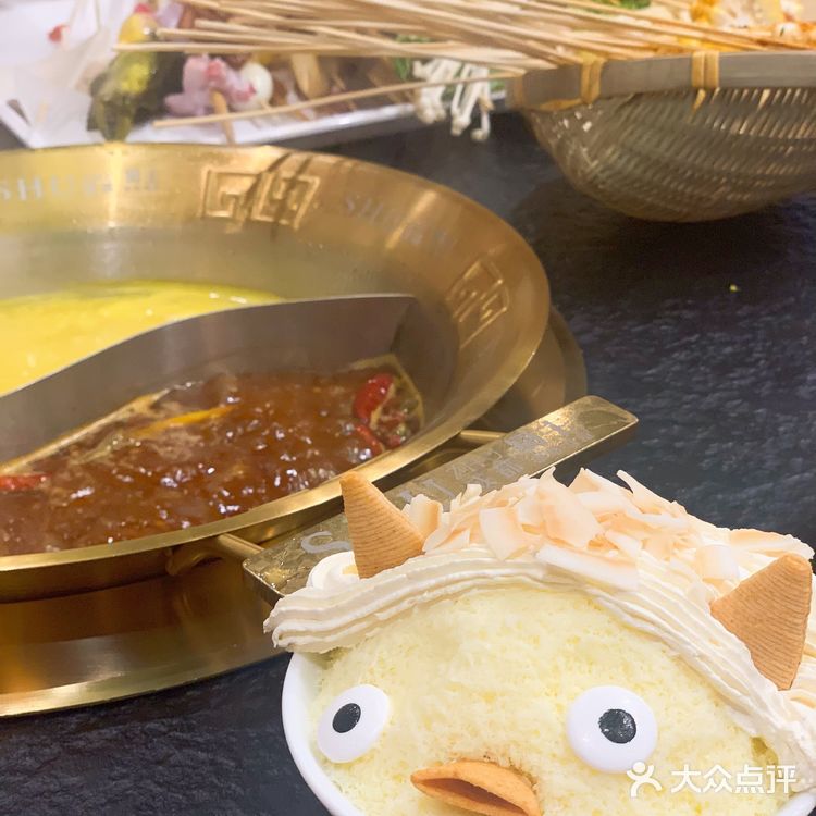 钱🐰似锦-新品来喽!排队也要吃的蜀主成都串串酒馆