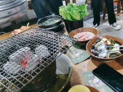 -喝丢一只鞋·东北烤肉·烧烤·铜火锅(江宁店)