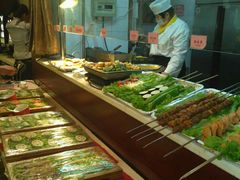-凤冠假日酒店自助餐