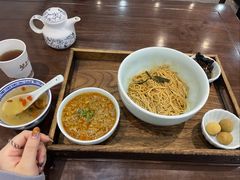 -蟹上黄·蟹黄面·江南糖水(人民广场店)