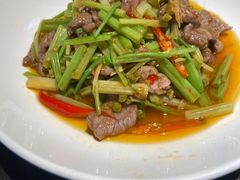 -万重锦·人文川菜馆(骡马市店)