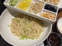炸酱面-小大董·烤鸭(王府井apm店)