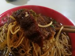 -小龙大肉面馆