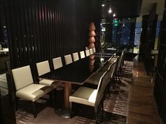 -唐拉雅秀酒店-西锦汇空中BBQ·思创餐厅