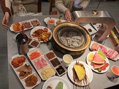 -山焱·炭火自助烤肉(周浦万达店)
